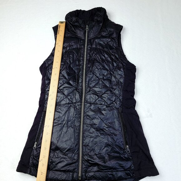 Lululemon Women's Black Down For A Run Slim-Fit Full-Zip Puffer Vest Size 4 - Picture 5 of 7